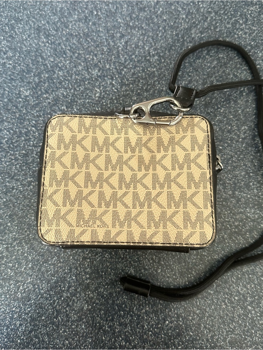 Michael Kors Tan Signature MK Crossbody PVC Pouch with Lanyard - Picture 2 of 6